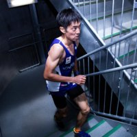「最も速い１マイル階段垂直登り」ギネス世界記録更新！ 渡辺良治選手が階段王に！