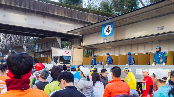 東京マラソン2021は荷物預かりなし！対処方法を考えてみた