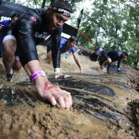 雨中の世界最高峰障害物レース「Reebok Spartan Race」