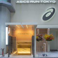 皇居ランの新拠点「ASICS RUN TOKYO MARUNOUCHI」オープン！