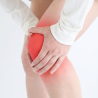 ランニング中に膝の痛みが発生したときにすべきこと