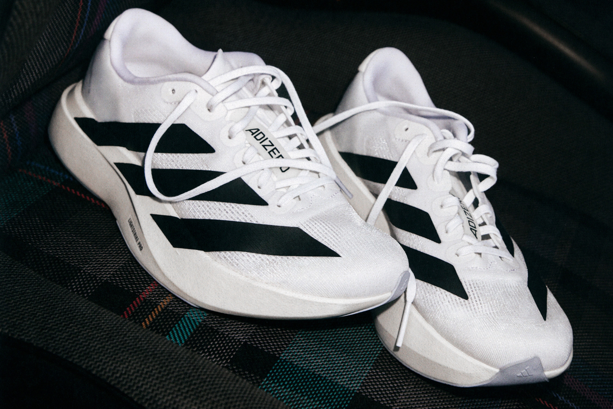 アディダス アディゼロ 最軽量「ADIZERO EVO SL」が11月22日から